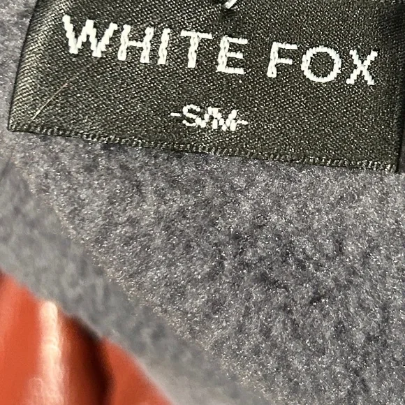 White Fox Season 7 grey and pink hoodie - Picture 8 of 10